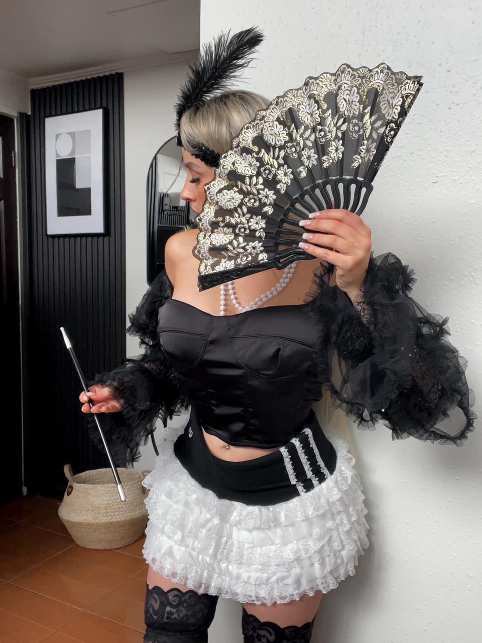 Disfraz “Cabaret Glam”