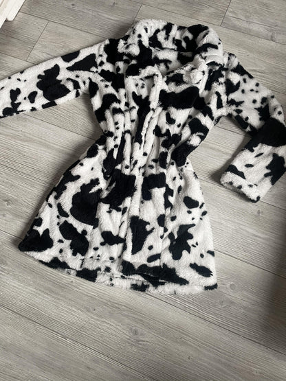 Abrigo -Cow Print